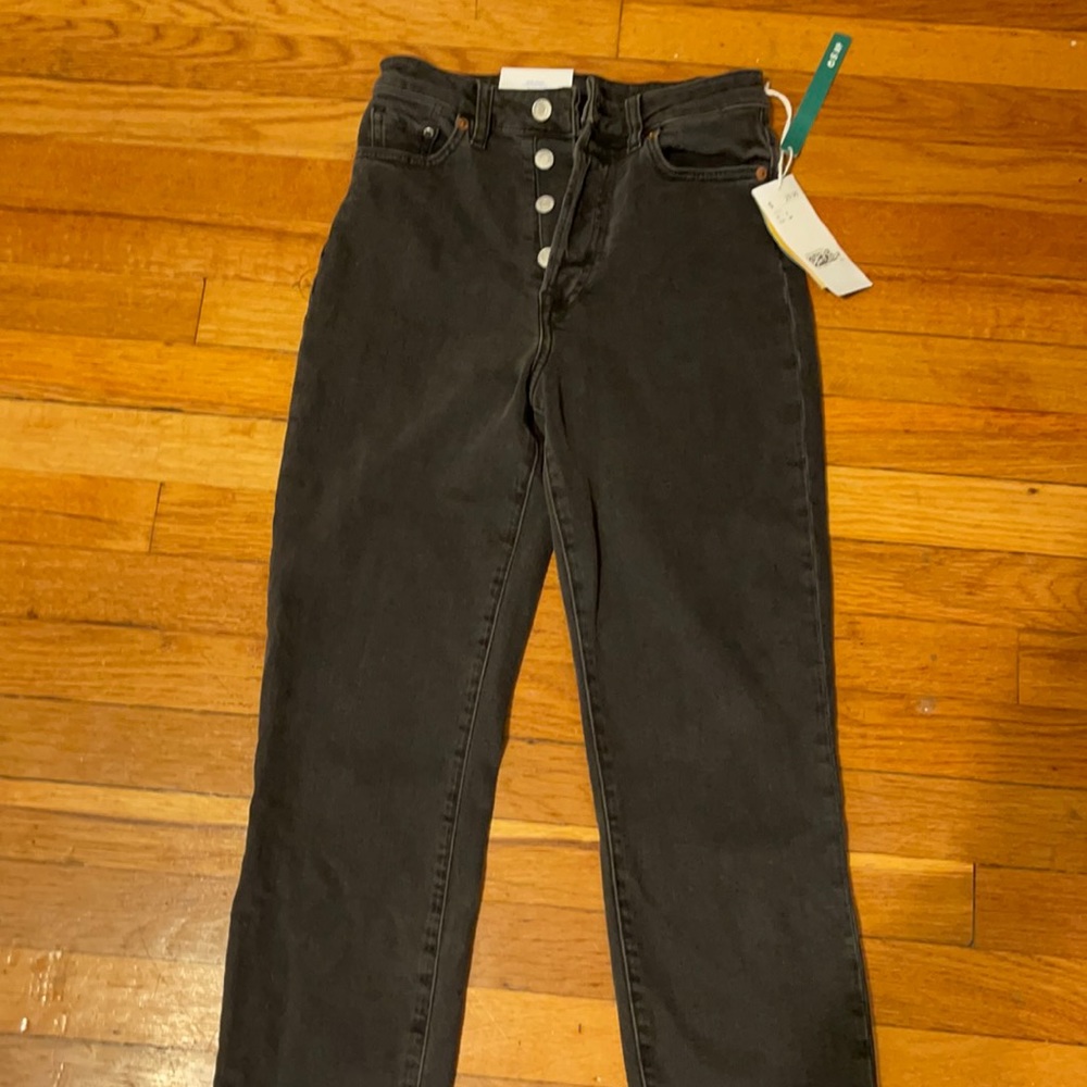 NWT H&M black Mom Jeans
